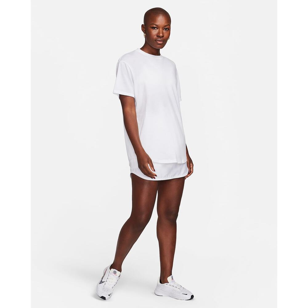 Nike One Relaxed Dri-FIT Workout Tee — White/Black — Size M
